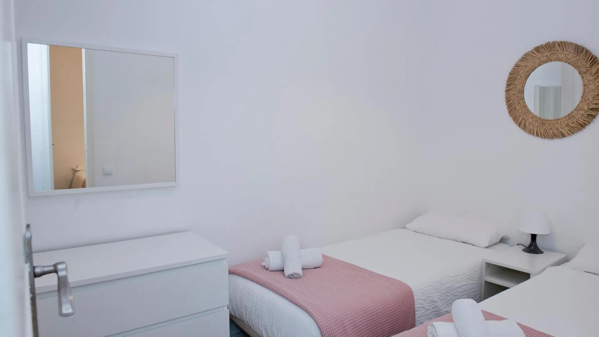 Apartamento Gaudi-Sant Pau Barcelona Apartment